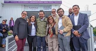 Gobernadora Cuéllar y el IMSS supervisan unidad de salud en Tlaxcala