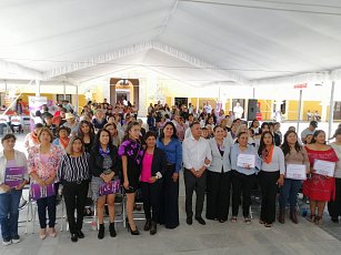 Preside Edmundo Tlatehui Encuentro Mujeres Emprendedoras Sanandreseñas