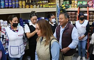 Denuncian presunto comercio de mercancía robada en tiendas del alcalde de Apizaco