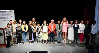 Rinden homenaje a Rosa María Lucio Parra por su legado en el arte tlaxcalteca