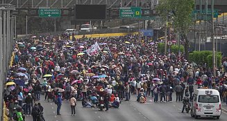 CNTE bloquea acceso al AICM; aerolíneas aplican medidas de apoyo