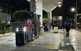 Privan de la vida a balazos a pareja en gasolinera de Azcapotzalco; detienen a sospechoso