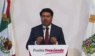 Gobierno de Puebla advierte sanciones ante amenaza de paro del transporte