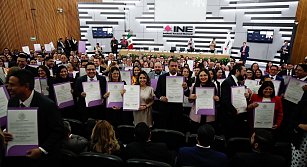 INE entrega constancias a magistrados y jueces electos en histórica elección judicial