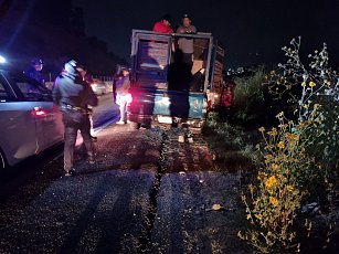 Familia poblana es asaltada en Periférico de Tlaxcala tras quedar varada por falla en su camioneta