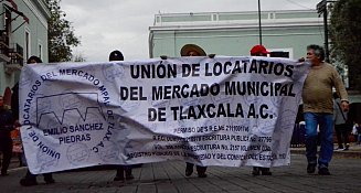 Locatarios exigen justicia: Protesta por cobros y abusos en el mercado