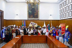 Entrega Gobierno de Cholula la Plaza de la Concordia a carnavaleros 