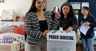 Tonantzin Fernández emite su voto: Jornada electoral en calma en San Pedro Cholula