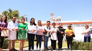 Descubre los servicios gratuitos de la Clínica de la Mujer Atlixquense en Atlixco