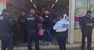 Sujeto olvida su mochila en tienda "3B" con más de 10 mil pesos; vival se la apropia