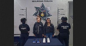 Detienen en Atlixco a dos mujeres por presunto robo en zapatería