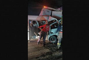 Accidente en Tlalnepantla: cinco afectados en choque múltiple