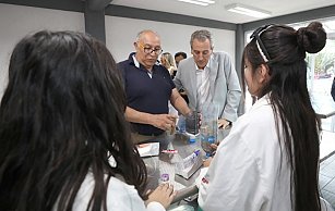 Inauguran la Preparatoria TROZMER y formalizan convenio por la igualdad