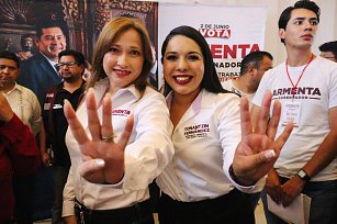 Tonantzin Fernández y Cecy Arellano, encabezan foro sobre salud mental para mujeres cholultecas
