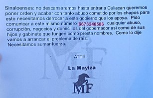 La Mayiza arroja volantes en Culiacán acusando de corrupción al gobierno