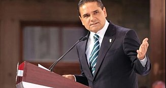 FGR afirma que detendrán al exgobernador de Michoacán, acusado de corrupción