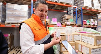 Tlaxcala recibe medicamentos de patente y refuerza abasto hospitalario