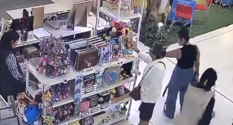 Video viral revela modus operandi de mujeres que roban en Plaza Dorada, Puebla