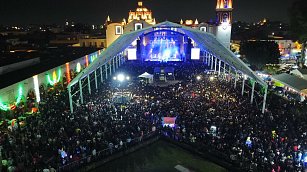 Conquistan "Haragán y Cía" la Feria de Cholula 