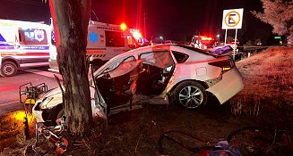 Fuerte choque en la autopista Texmelucan-Tlaxcala deja siete lesionados; una persona quedó prensada