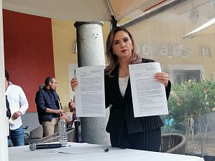Presenta denuncia por violencia política en razón de género Paola Angon Silva contra Augusta Díaz de Rivera