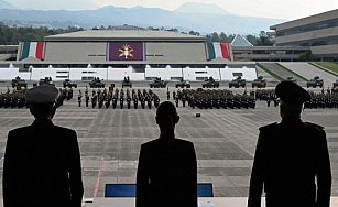 Sheinbaum rinde homenaje a las Fuerzas Armadas por su lealtad histórica