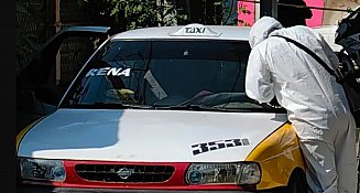 Privan de la vida a dos hombres dentro de taxi colectivo en Acapulco