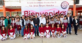 Transforman escuelas de Tlaxcala con obras que benefician a miles