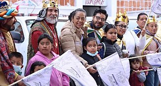 Ariadna Ayala y Reyes Magos entregan 25 mil juguetes en Atlixco