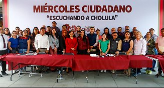 "Escuchando a Cholula" un programa que acerca a los funcionarios y los servicios a la gente que lo necesita