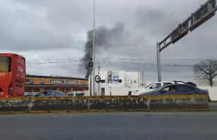 Motín en penal de Tabasco desata incendios, bloqueos y violencia en Villahermosa