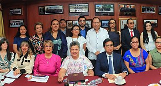 UATx impulsa cultura de paz con taller impartido por Beatriz Paredes