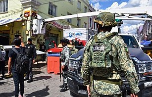 Desmantelan cámaras de videovigilancia ilegales en Puebla