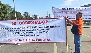 Gobernador descarta aumento al transporte público en Puebla