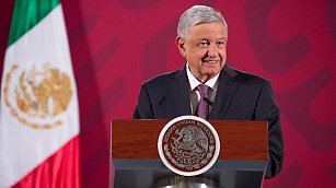 AMLO propone celebración con barbacoa para senadores de Morena tras aprobar reforma judicial