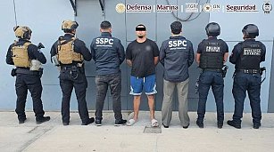 Detienen a "El Tigre", líder criminal buscado en Quintana Roo y México