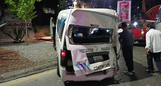 Accidente en San Hipólito Chimalpa deja tres heridos y 14 con crisis