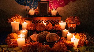 Descubre la Magia del Día de Muertos: Tradiciones y Significado