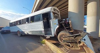 Ocho personas lesionadas tras choque de camión en Los Mochis, ¡entérate!