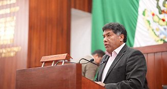 Diputado propone límite de edad para notarios en Tlaxcala: ¿qué implica?