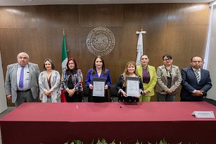 Convenio en Tlaxcala brinda becas a servidores públicos y sus familias