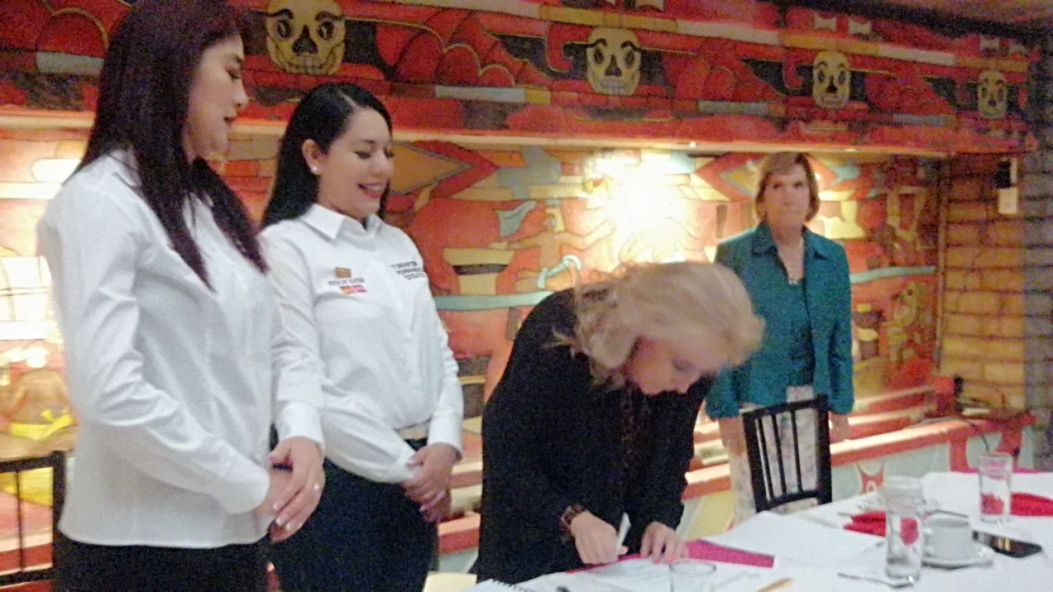 Encuentro entre Tonantzin Fernández y empresarios busca impulsar inversión en San Pedro Cholula