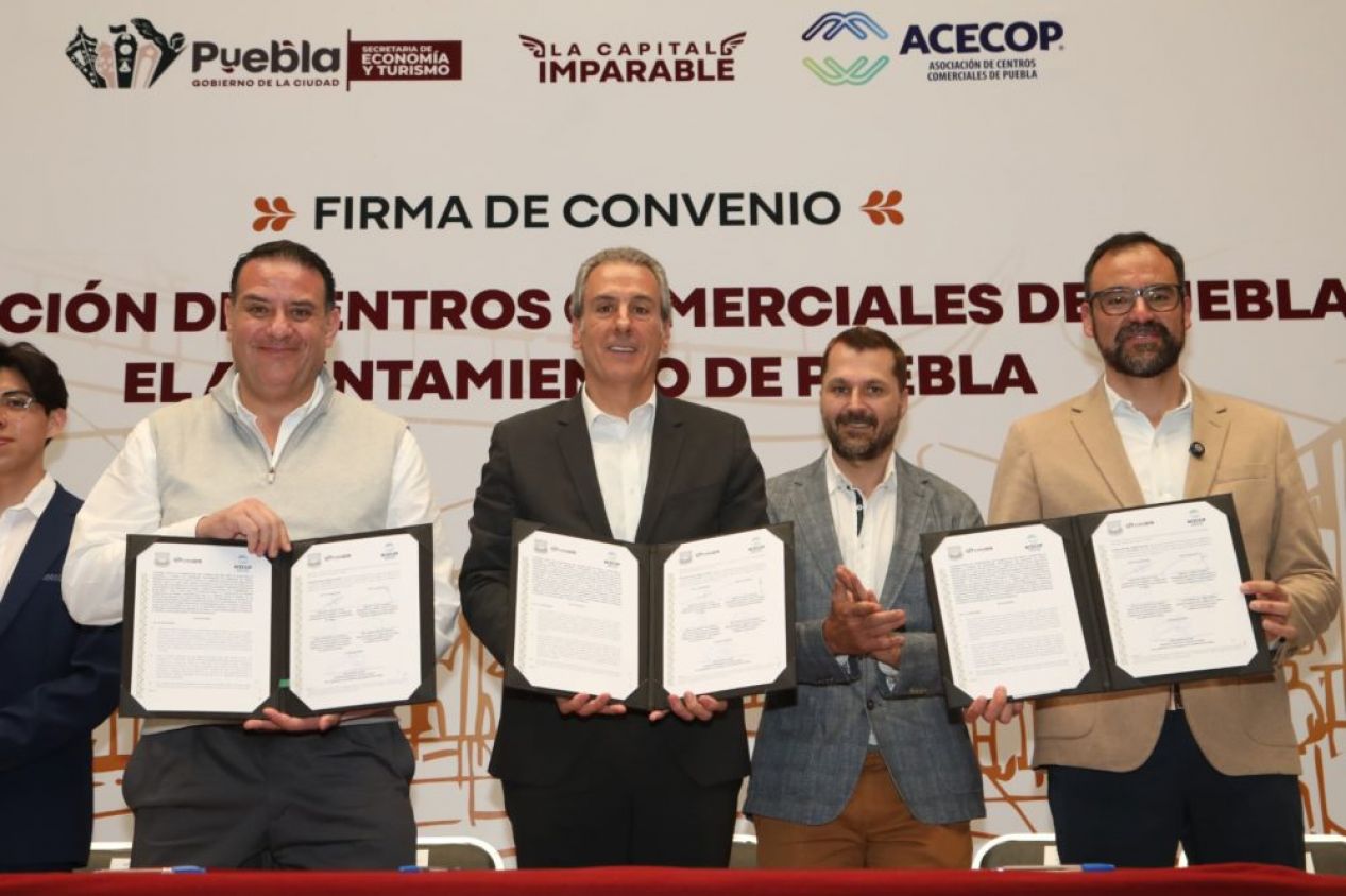 Ayuntamiento de Puebla y ACECOP impulsan a emprendedores locales con espacios en centros comerciales