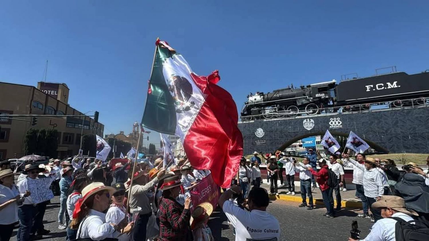 Marchan en Apizaco por la defensa de la fiesta brava
