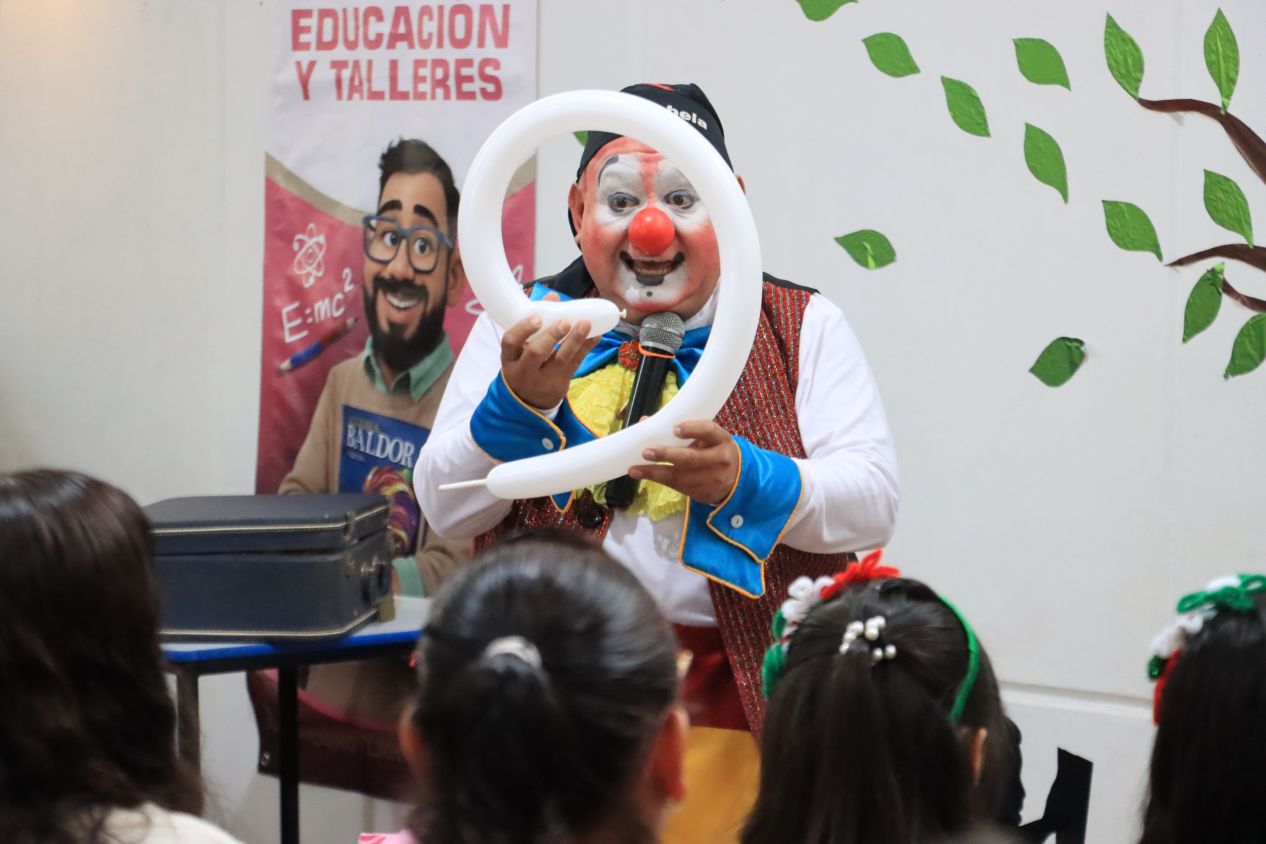Culminan con éxito cursos de verano del DIF Cuautlancingo 
