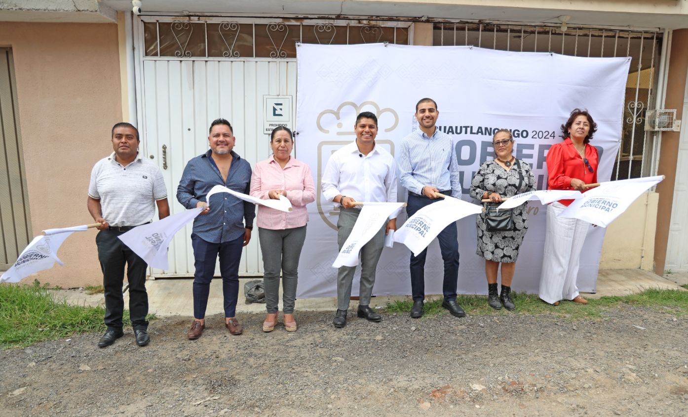 Las familias de Cuautlancingo merecen calles dignas: Omar Muñoz 