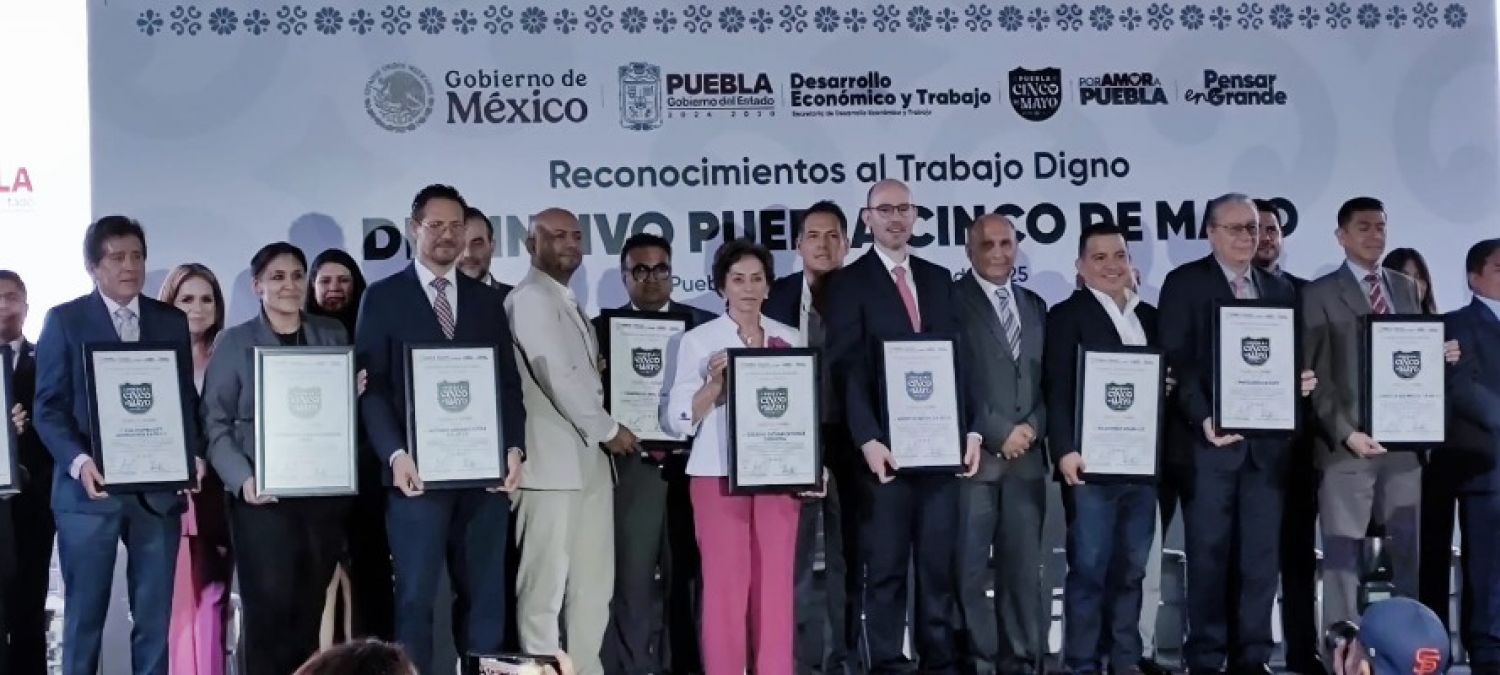 Reciben distintivo Cinco de Mayo 50 empresas en Puebla