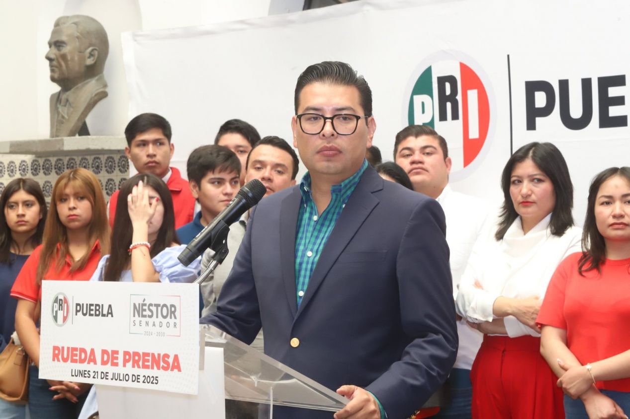 Dirigente estatal del PRI defiende a alcalde de Cuyoaco pese a acusaciones de abuso de poder