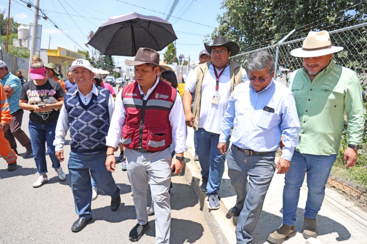 Anuncia Omar Muñoz construcción de clínica de salud y subcomandancia en San Lorenzo Almecatla 