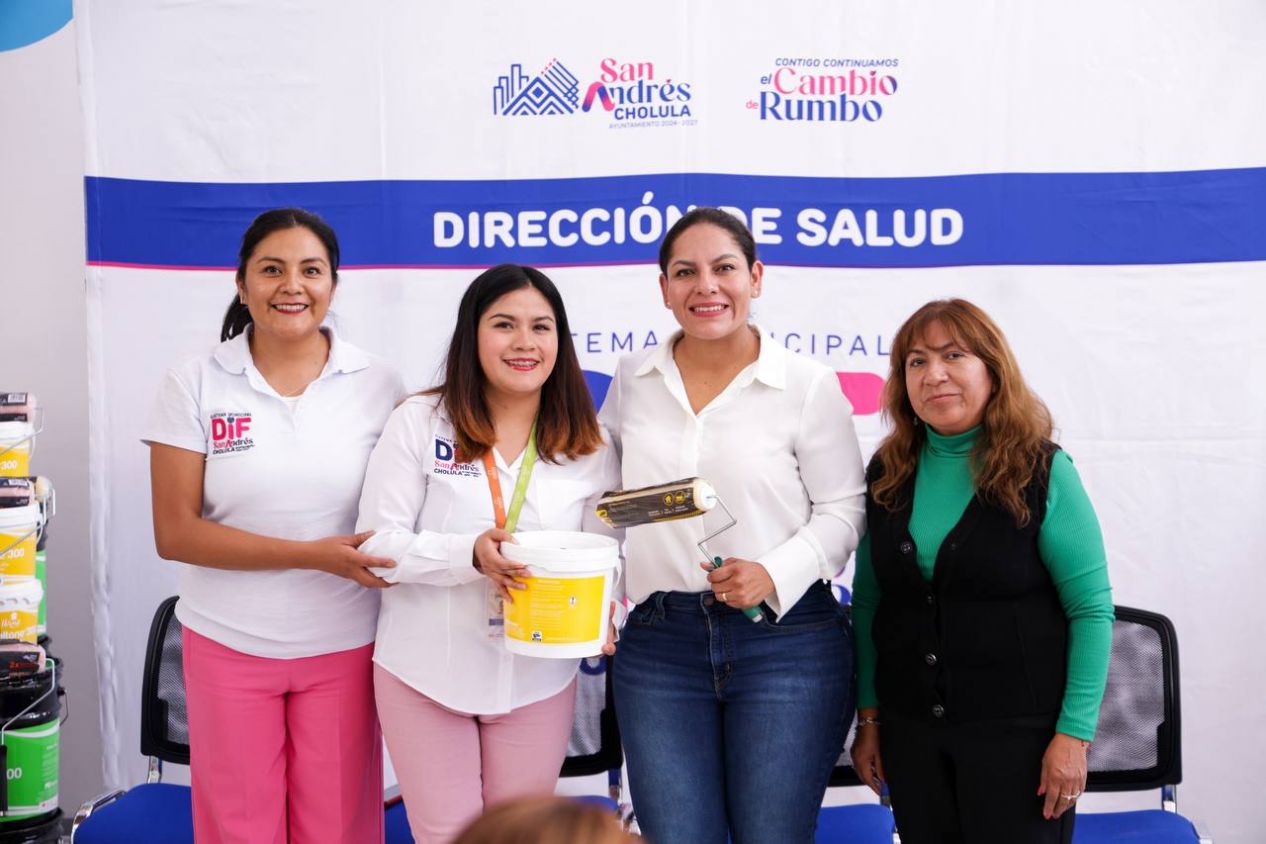 Mejora Lupita Cuautle servicios en Casas de Salud con kits médicos y de mantenimiento